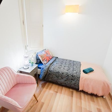 Private Rooms By La Rambla Barcelona Exterior foto