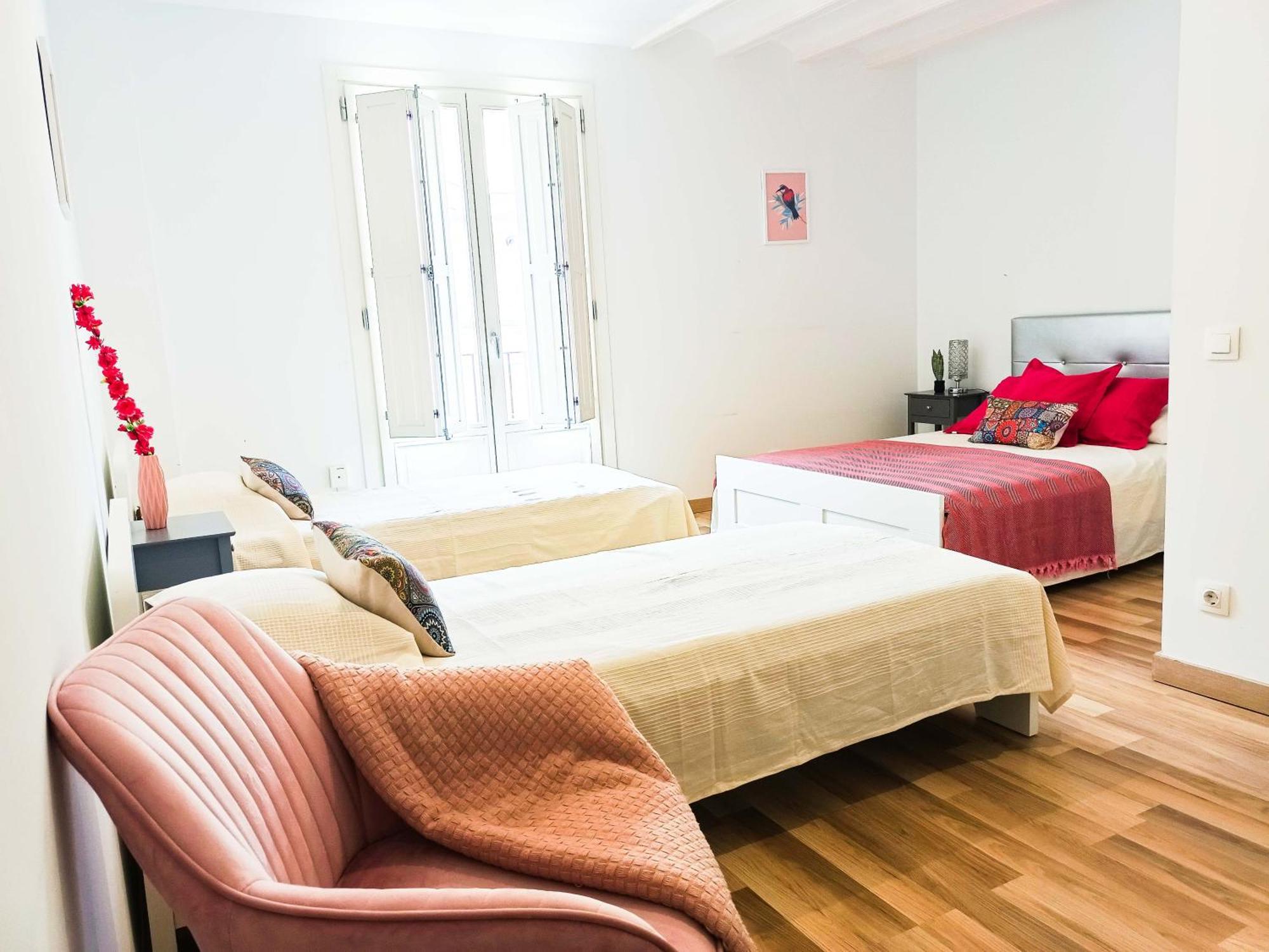 Private Rooms By La Rambla Barcelona Exterior foto